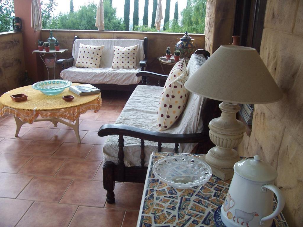 Laurel de la Reina Bed&Breakfast - Boutique La Zubia  Extérieur photo