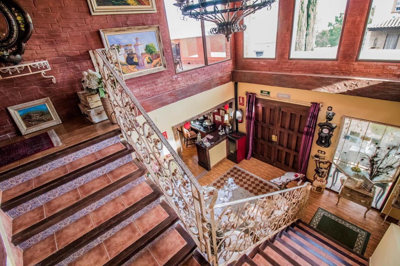 Laurel de la Reina Bed&Breakfast - Boutique La Zubia  Extérieur photo