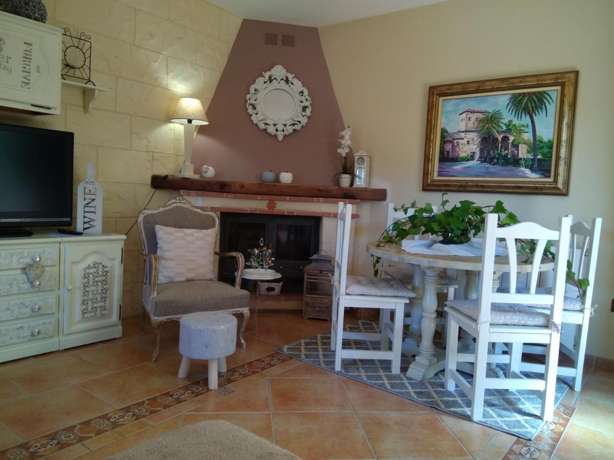 Laurel de la Reina Bed&Breakfast - Boutique La Zubia  Extérieur photo